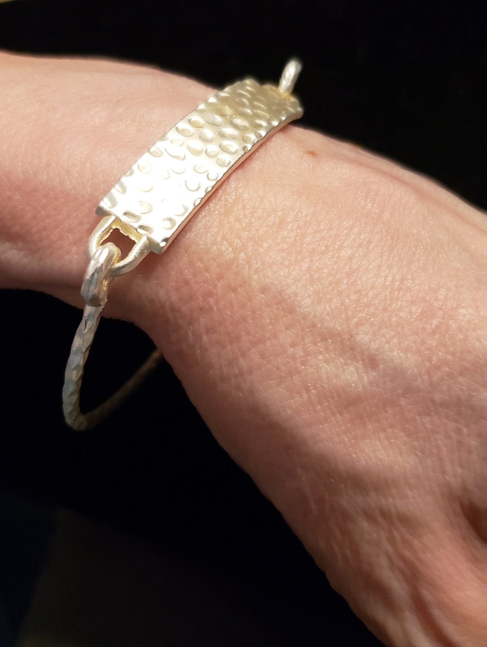 Hammered Metal Minimalist Bracelet, Silver in Color, Latch Clasp, Simply Elegant